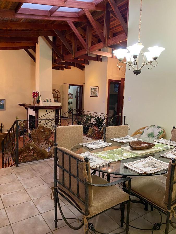 Vista Bella Rooms Escazú Eksteriør bilde