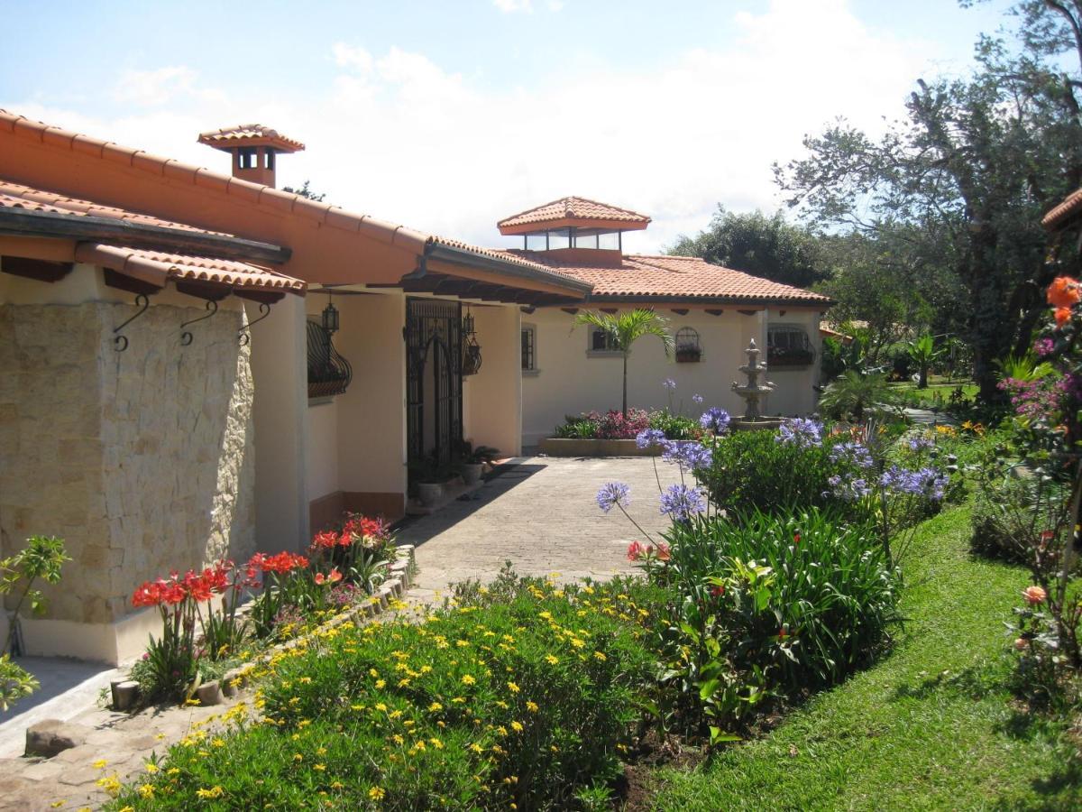 Vista Bella Rooms Escazú Eksteriør bilde